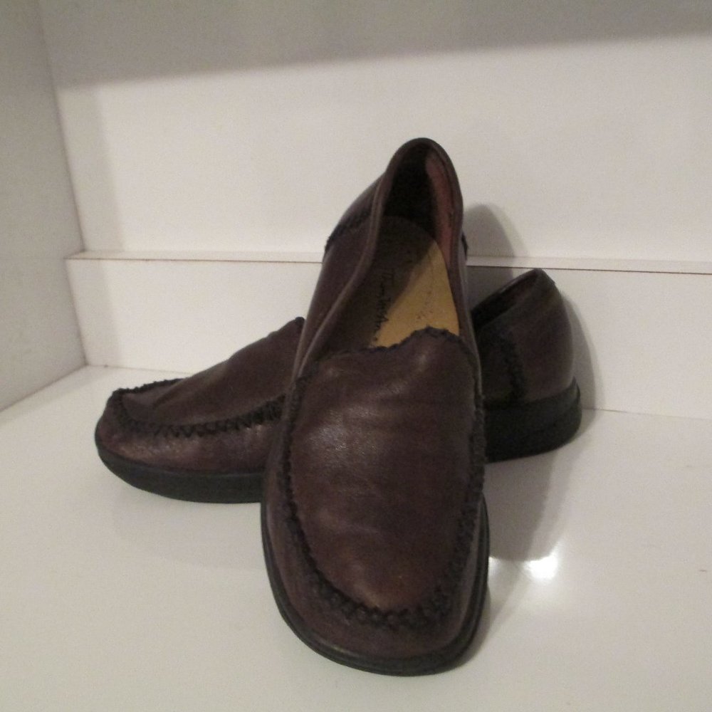 Women's Thom Mcan Flats (Size 6)